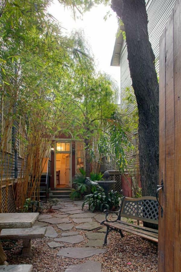 101 E Waldburg - Cozy Cottage Just Off Of Forsyth Park Savannah Exterior photo